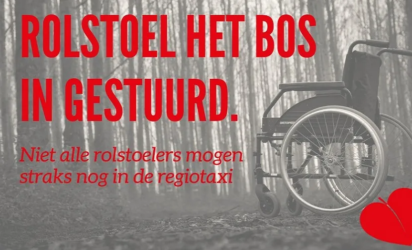 rolstoel het bos ingestuurd
