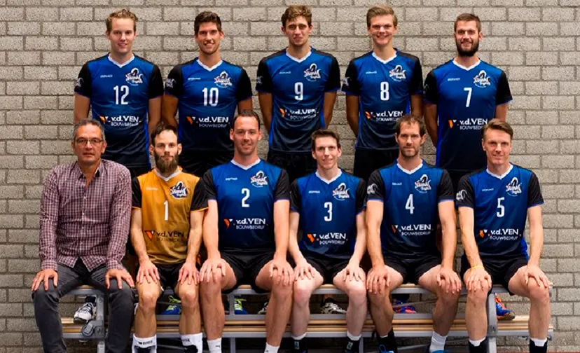 skunk heren 1 896x504