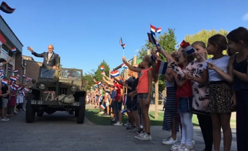 start 75 jaar herdenking