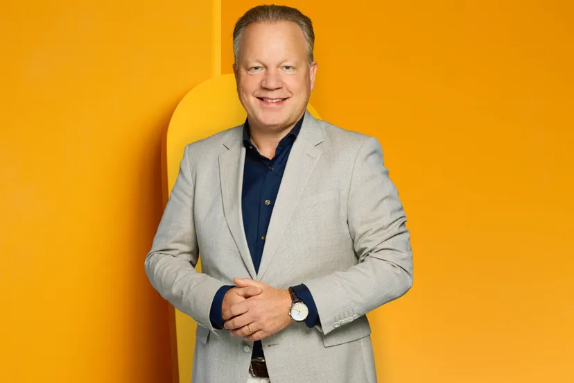 241003 jumbo phenster 4x3 hr ton1302