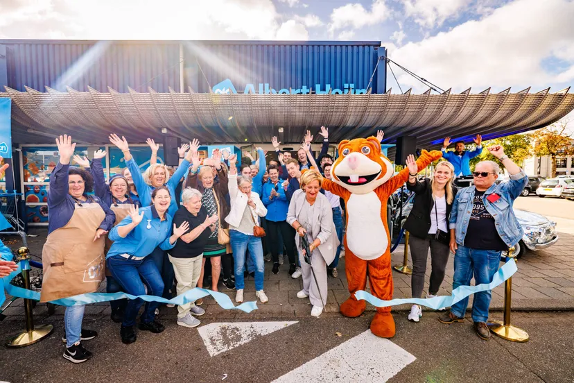 openingalbertheijnveghel16september2025.foto-albertheijnthearrows