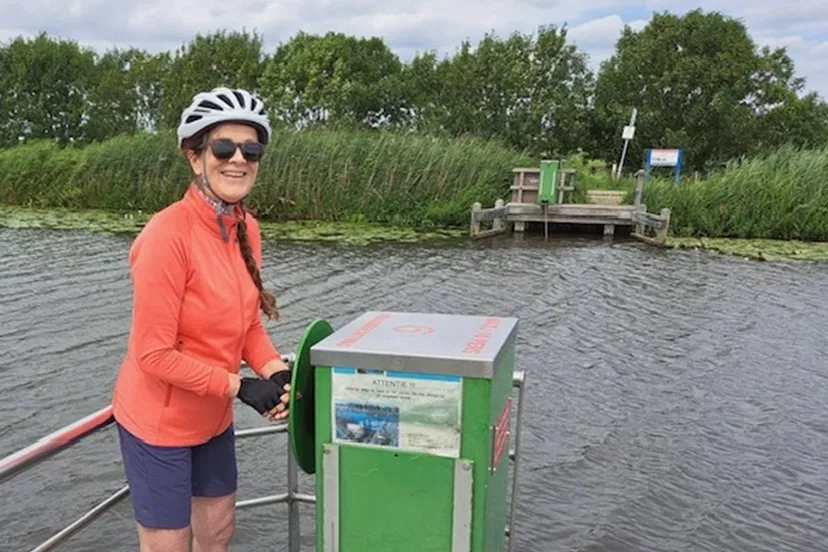 39a2a590-bb9b-49e5-9dde-b4d3bc0e73f0