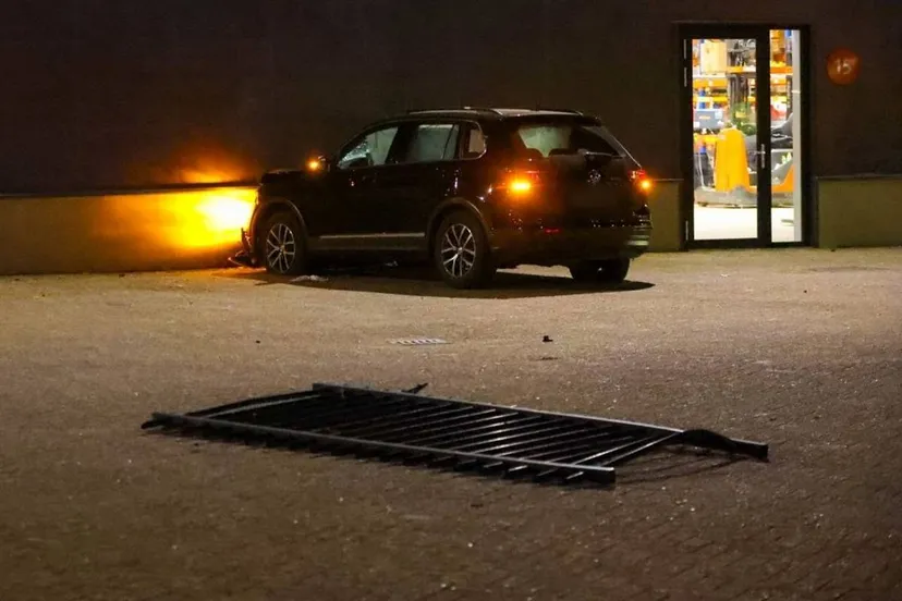 26-04-2026 Aanhouding na achtervolging in Veghel 01