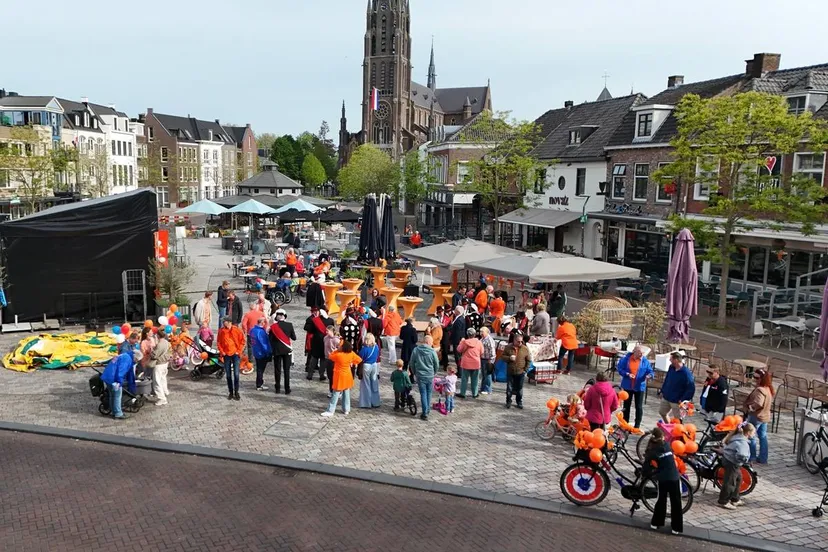 27-04-2026 Start Koningsdag Veghel 00