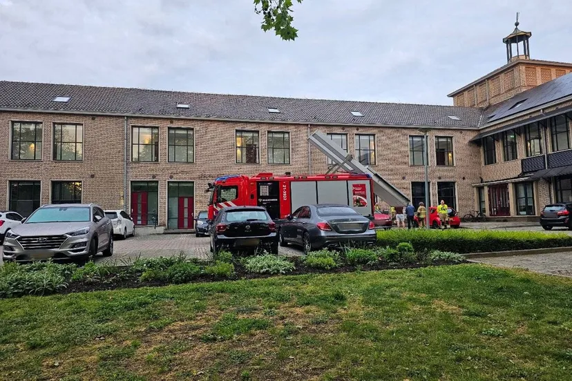 03-05-2026 Waterlekkage Zwijsenhof Veghel 01