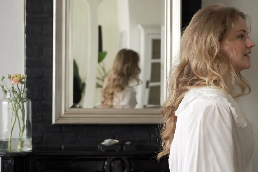 echten project wroeten foto marc ringenier sara rosman als clari scaled 1