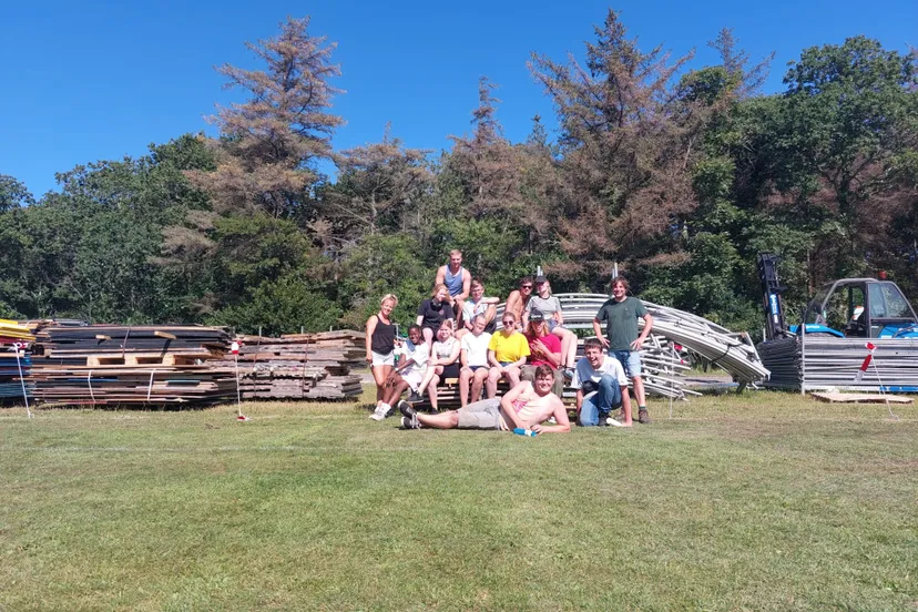 meppeler en enkhuizer jongeren op vlieland