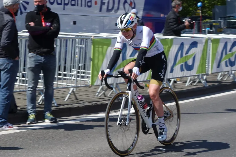 2021 lbl women finish 09