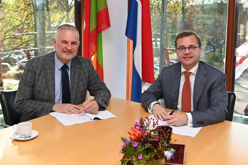 gemmeppel stadhuis ondertekening 021122 foto daan prest 6692