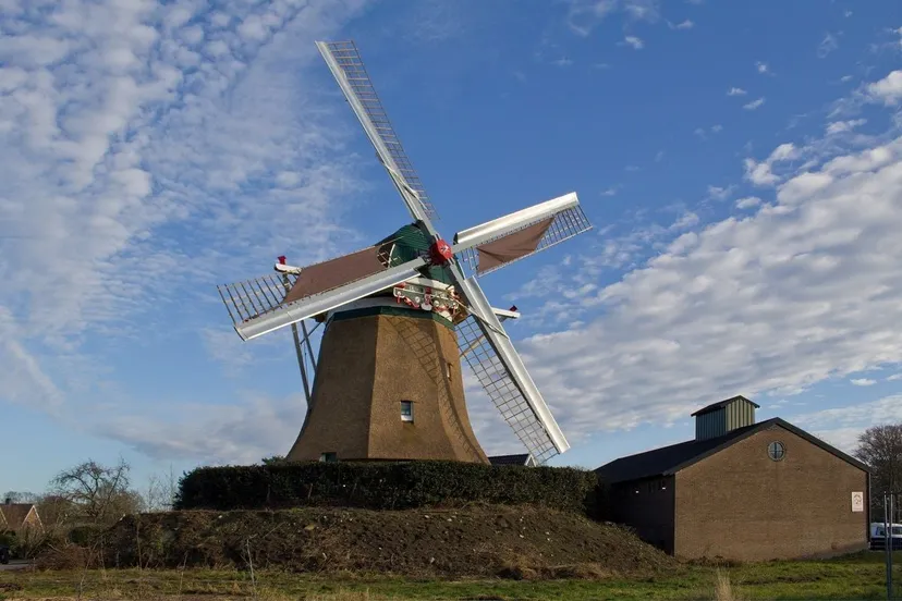 gerestaureerde molen zuidwolde foto ben veerbeek