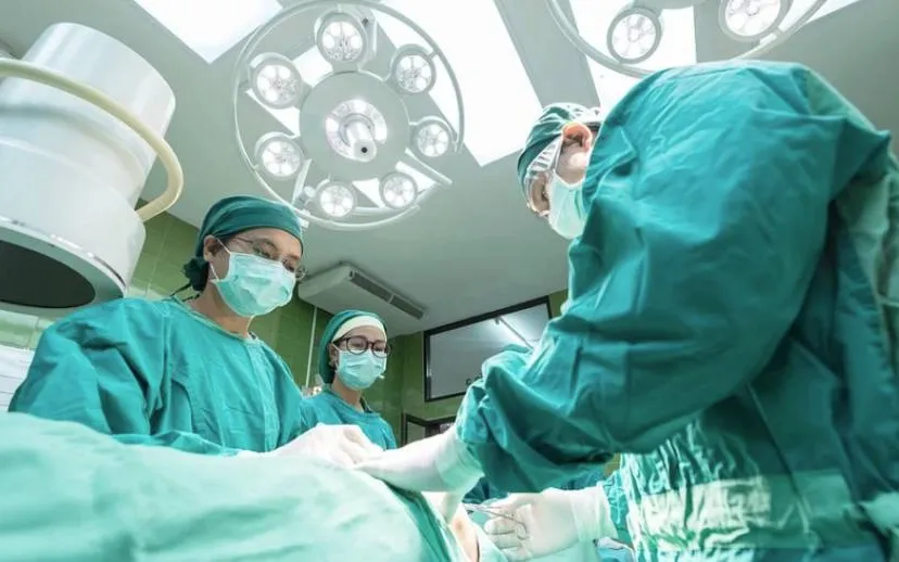 isala pixabay operatie