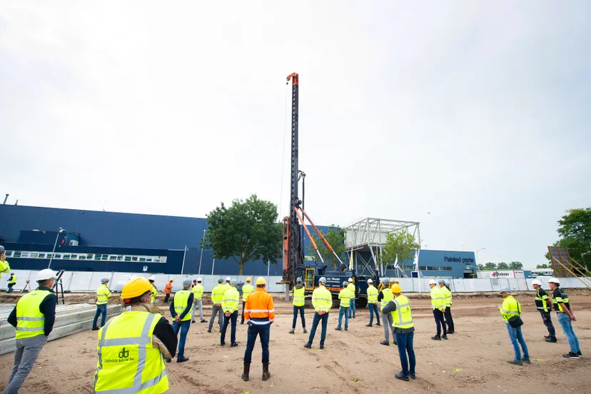 meppel eerste paal scania