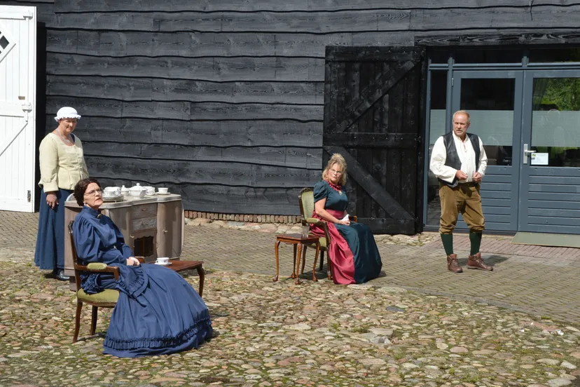 pn29082020 huus belle6