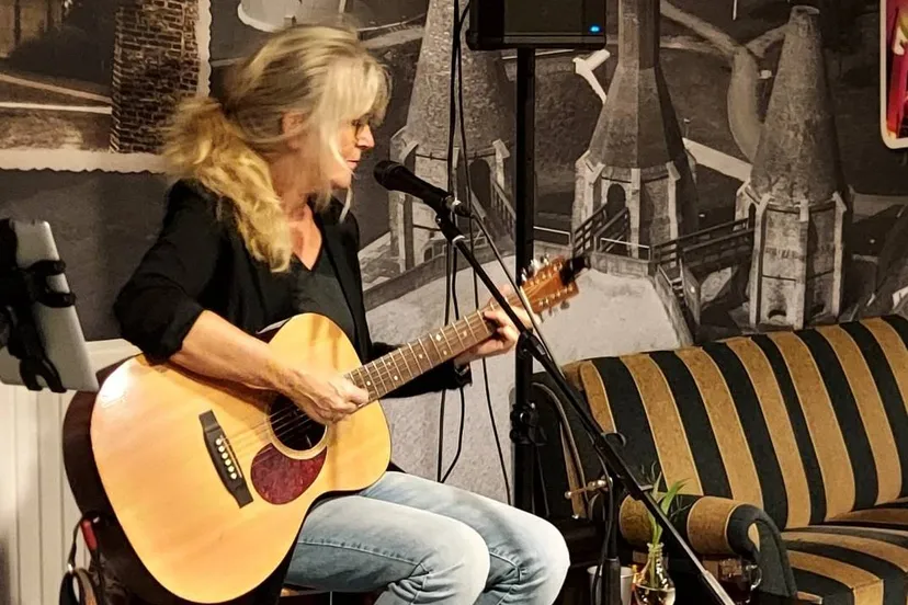 ded gashouder dorothee spijker