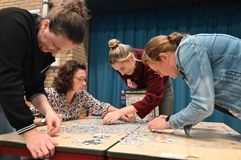 pn20102024 koekange legpuzzelstrijd7