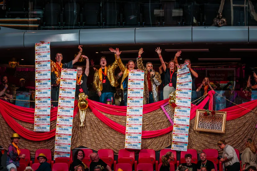 geluksvogels uit koekange winnen plus bij de postcode loterij