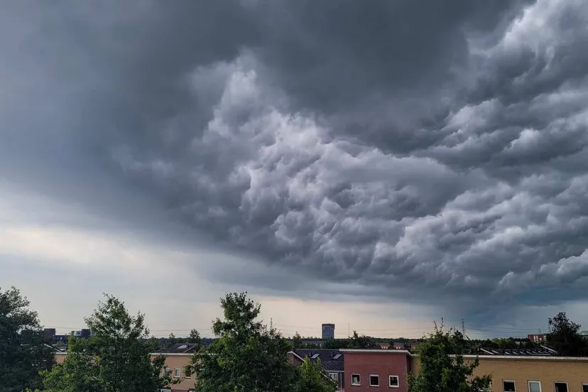 assen zaterdag wolken02