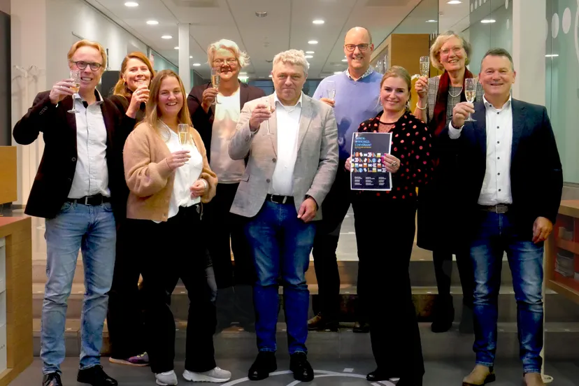 06112023 beeld ondertekening bibliotheekconvenant acht gemeenten west brabant