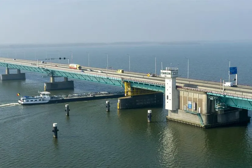 haringvlietbrug jpg