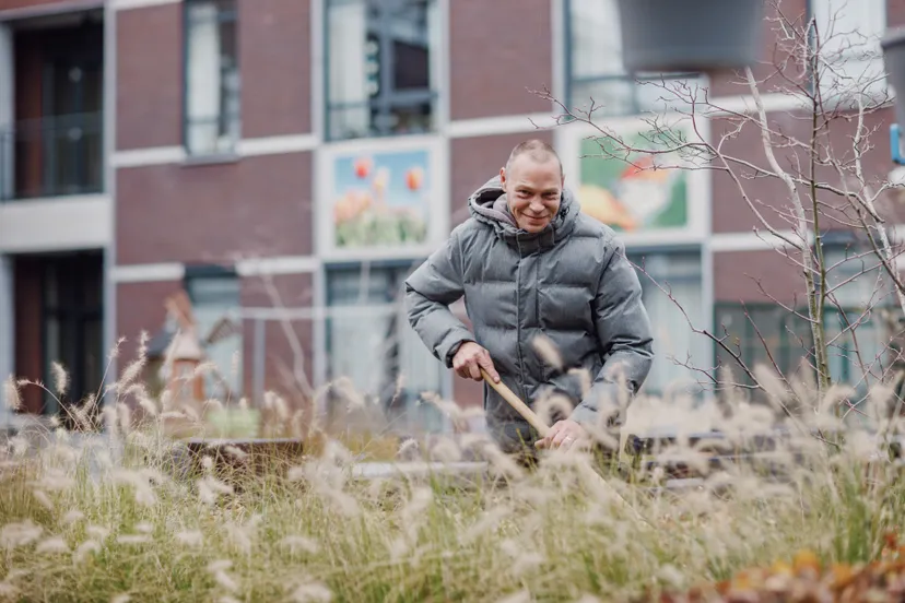 moarch 2022 11 08 7200