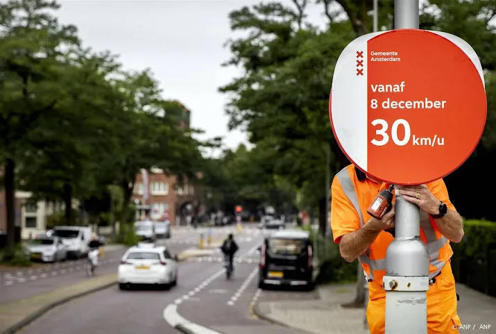 amsterdam bereidt zich voor op maximumsnelheid van 30 kilometer