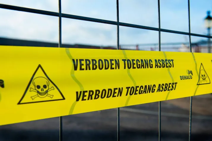 mogelijk asbest in stofwolk bedrijf dordrecht