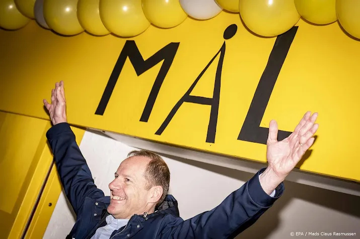 tourbaas prudhomme bezoekt amstel gold race