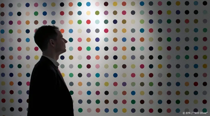 kunstwerk hirst versneden en in losse stukken verkocht