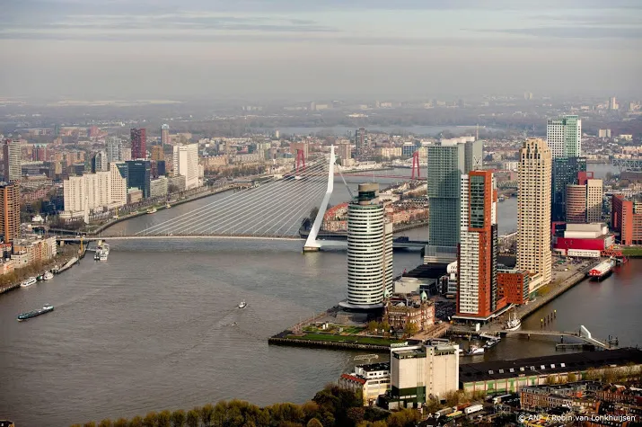 muziektheaterfinale voortaan in nederland