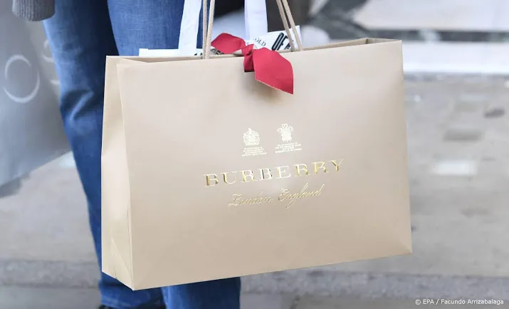 optimisme door nieuwe collecties bij burberry