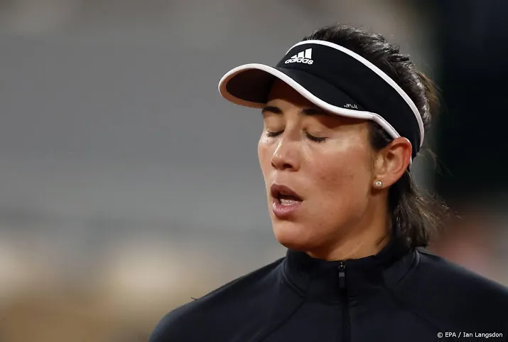 oud winnares muguruza strandt in derde ronde roland garros