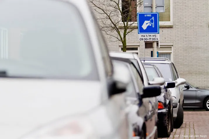 parkeerkosten ziekenhuizen moeten omlaag