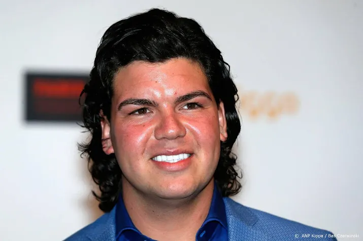 winkel roy donders heeft 13 ton schuld