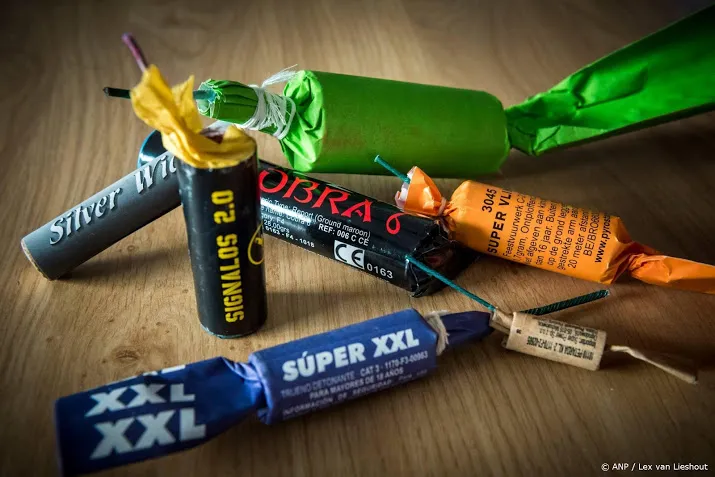 1000 kilo illegaal vuurwerk in hoogvliet