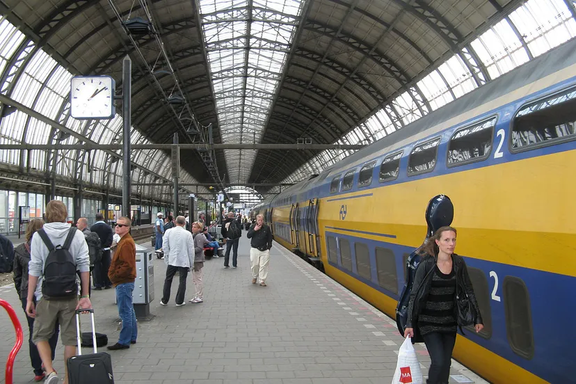 1280px central station amsterdam1