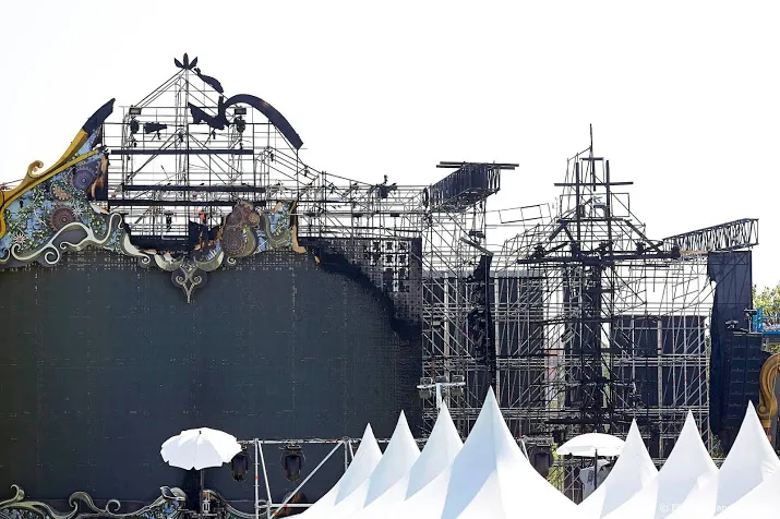 17 nederlandse dealers op tomorrowland gepakt