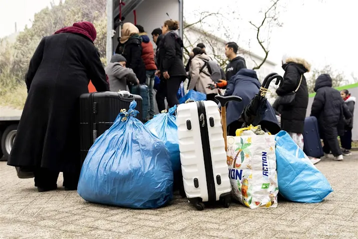 250 asielzoekers aangekomen in tijdelijke opvang hotel den bosch