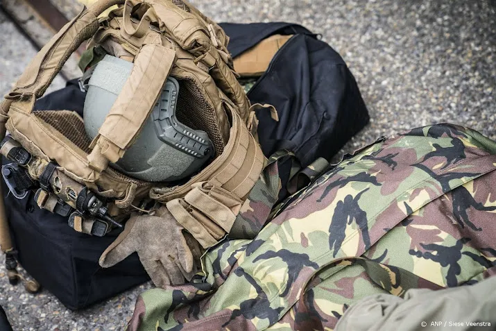 300 nederlandse militairen voor vn missie naar irak