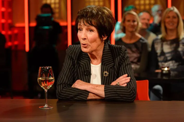400 000 kijkers zien cruijff interview mies