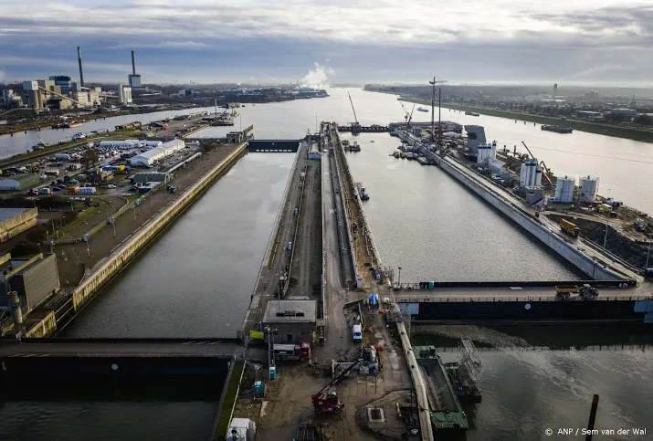 67 miljoen euro tegen verzilting na komst zeesluis ijmuiden