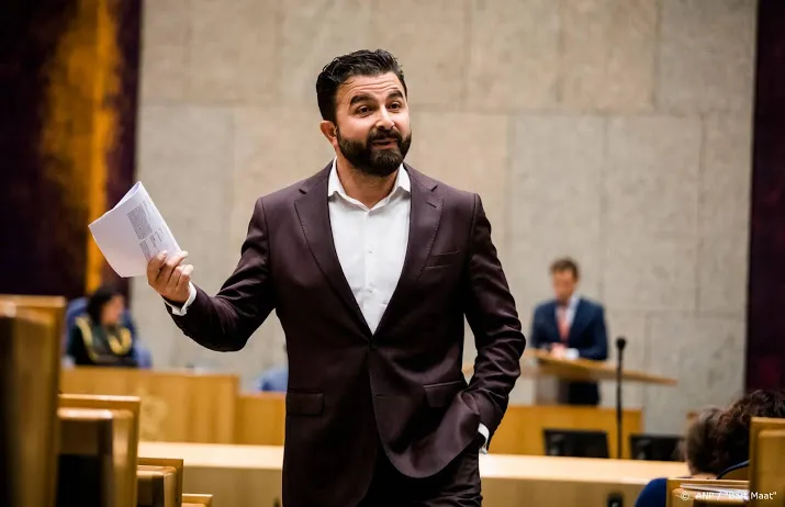 aangifte tegen denker die aanval moord noemde