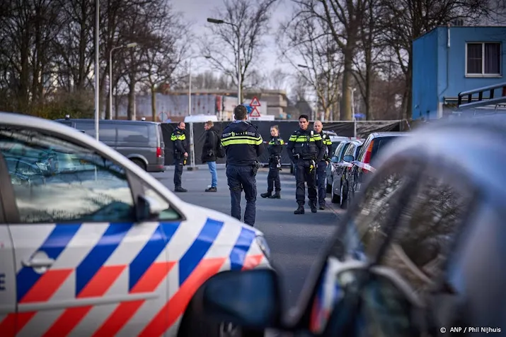 aanklacht tegen verdachte steekpartij delft verzwaard naar moord