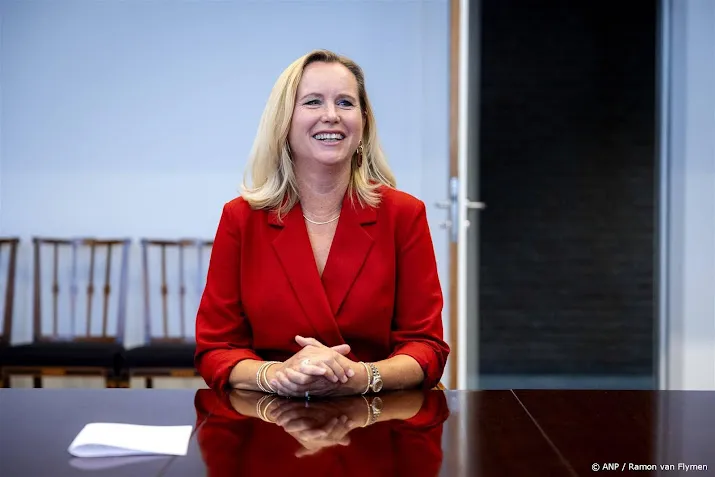 aankomend pvv minister heeft geen spijt van zwarte pietenjournaal