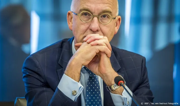 aanslag peter r de vries zorgt voor schok in de rechtsstaat