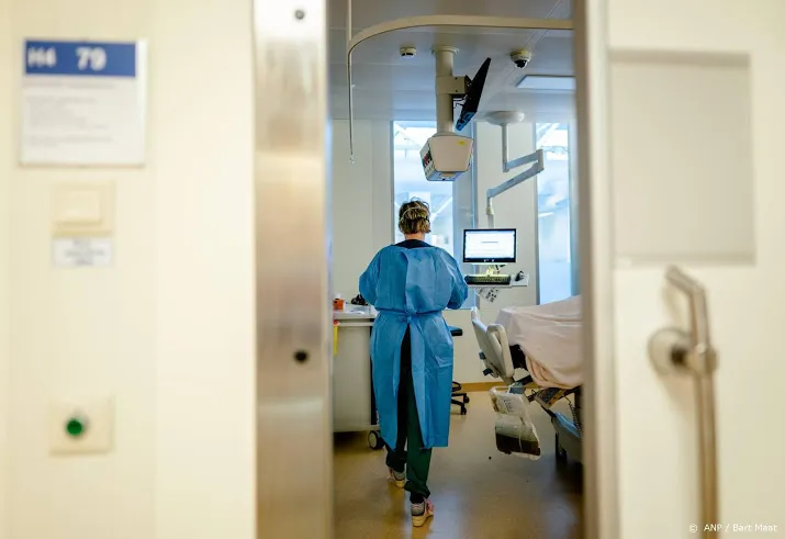 aantal coronapatienten in ziekenhuizen iets toegenomen