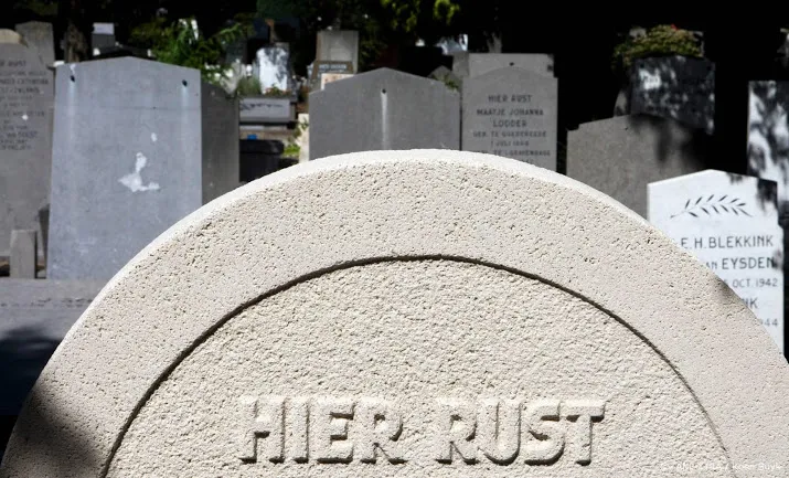 aantal overledenen in 2020 ruim 15 000 hoger dan verwacht