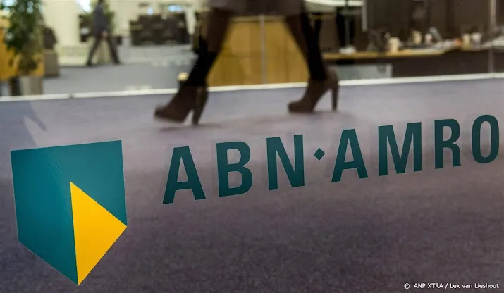 abn amro en ahold delhaize centraal op damrak na updates