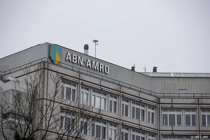 abn amro op kop in aex na overnamespeculatie