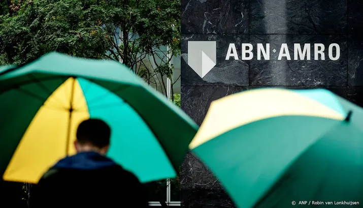 abn amro vindt nieuwe hoofdeconoom