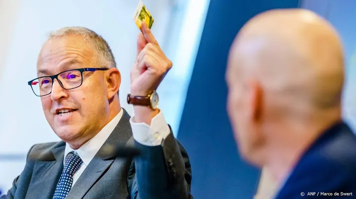 aboutaleb aanpak corona uitbraak is te versnipperd